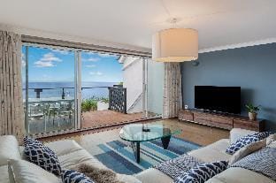 Cystanog Fach - Sea Views, Balcony and Terrace Country House in Saundersfoot