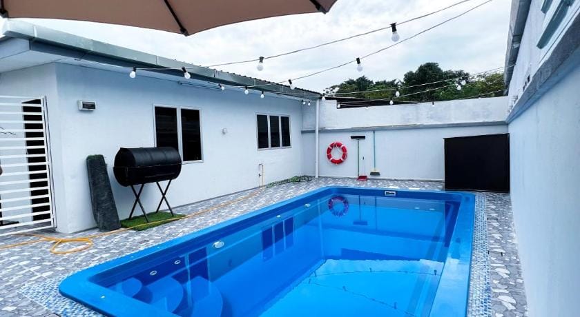 Roomah Istana Vacation rental in Ipoh