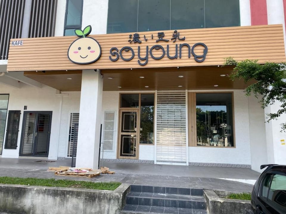 Hato@Simfoni^3R2B^8pax~Coway.WD#C180 Apartment in Negeri Sembilan, Malaysia