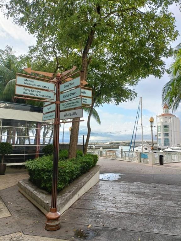 Straits Quay Marina Suites 311 @AuroraHomes Apartment in Penang