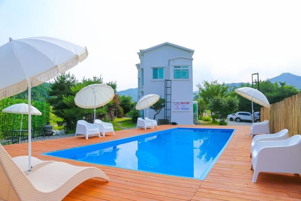 Gapyeong Hahahoho Pension Bed and Breakfast in Gyeonggi-do