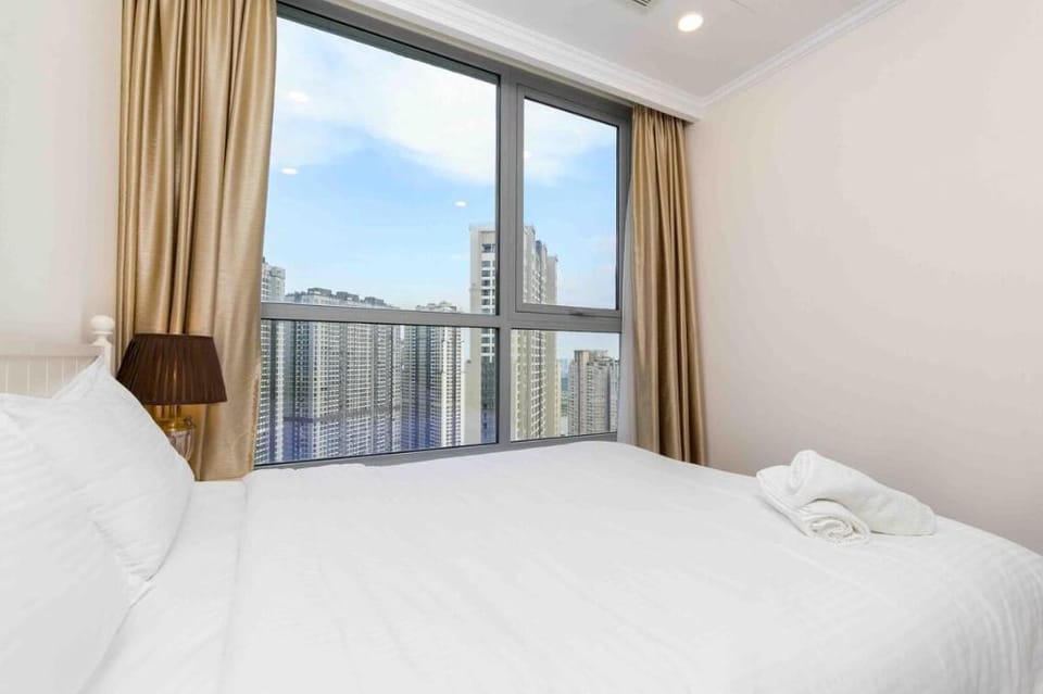 Modern Apartment with 3 Bedrooms at Landmark Plus  Apartment in Ho Chi Minh City