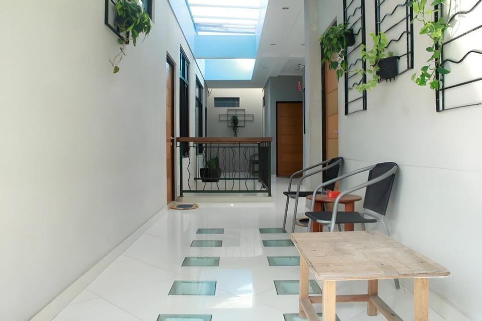 Wisma Minongga By SPAZIE Hotel in South Jakarta City