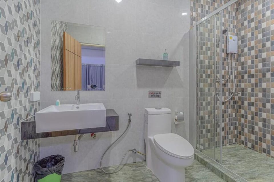 Mew 5 modern poolvilla 5min-beach 15min-walking st Villa in Pattaya City