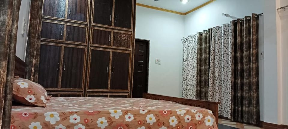Divine , Peaceful 1 bedroom with private balcony  Vacation rental in Uttarakhand