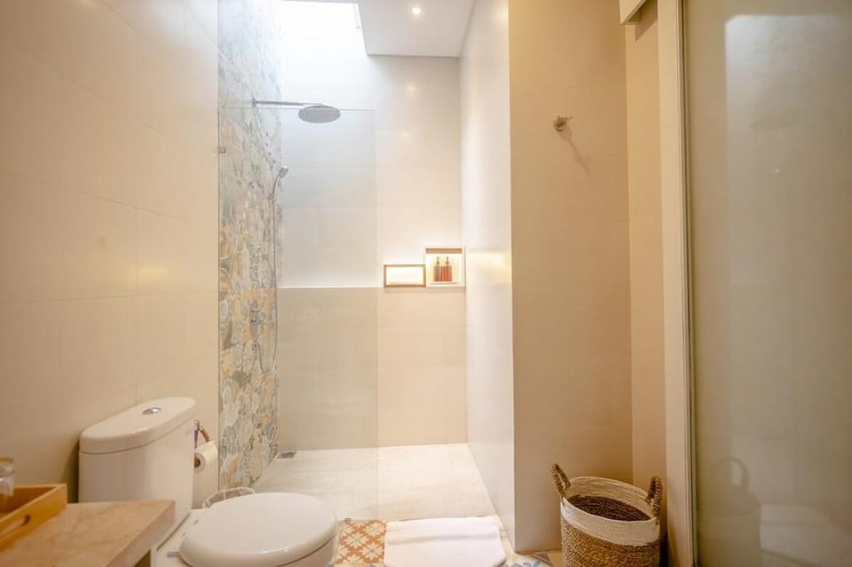 Spacious 4Br w/Pool at Canggu Vacation rental in North Kuta