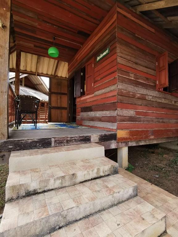 ED Home Stay #บ้านพักธรรมชาติbyพี่เอ็ดโฮมเสตย์   Vacation rental in Thailand
