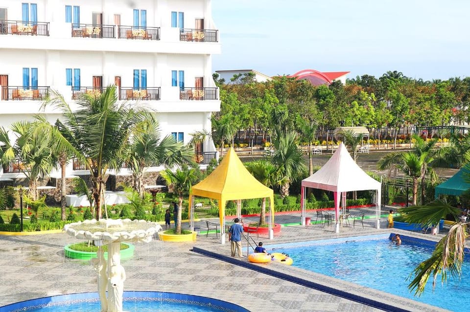 Singapore City Hotel Batu Bara Hotel in Indonesia