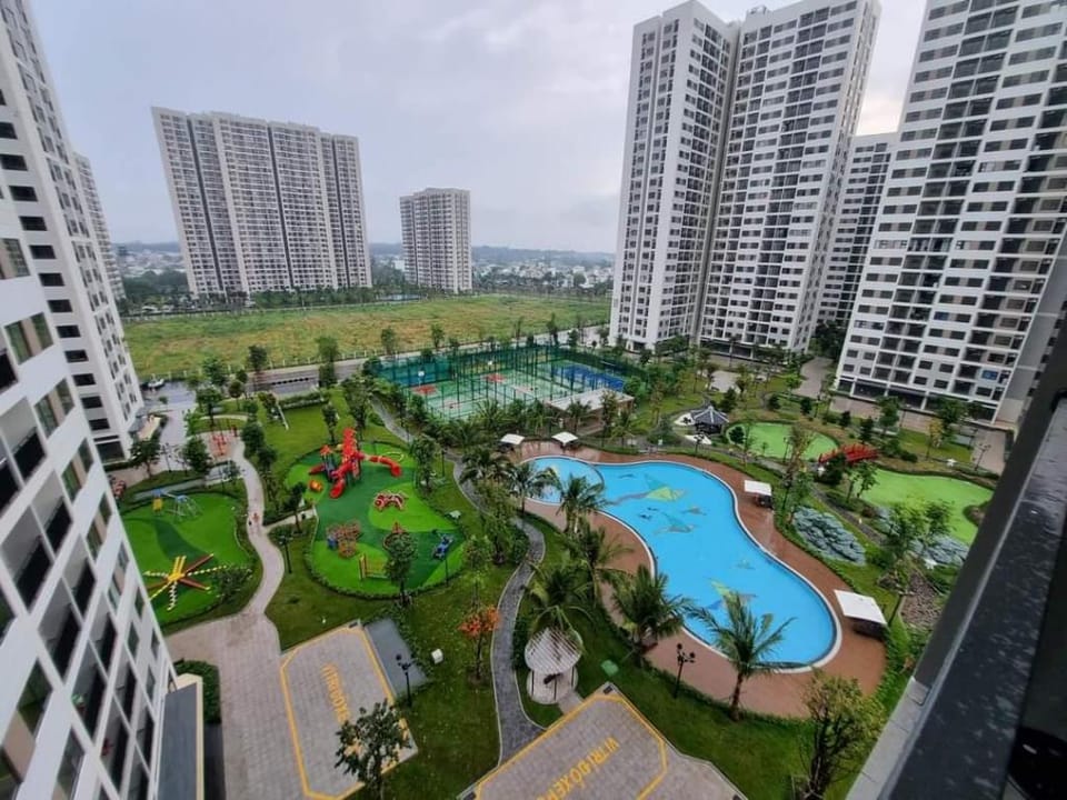 BnB House Luxury Apartment Vinhomes grand park Q9  Apartment in Ho Chi Minh City