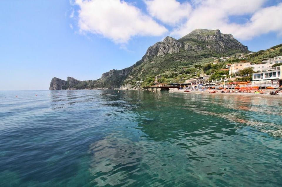 Ombrina-Mimì sul Mare. Apartmet on the beach Apartment in Campania