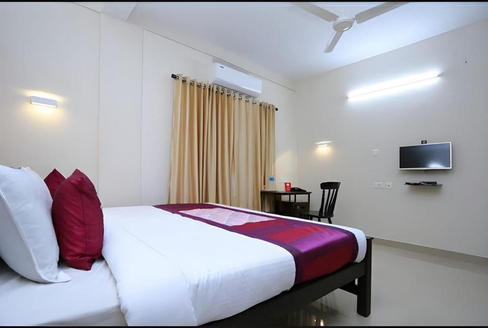 Chaithanya Residency Hotel in Kochi