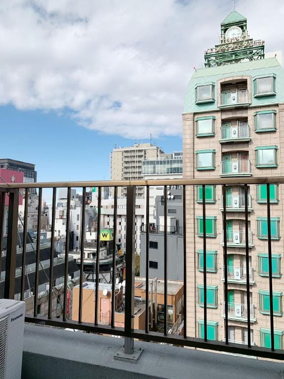 Central Shinjuku, nearest subway 4 min' walk/912 Vacation rental in Shinjuku