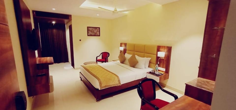 Chandra Residency Hotel in Tamil Nadu