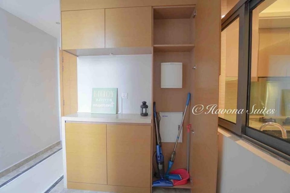 SEAVIEW【R&F】4BR HolidaySpacious Lotus Getaway byⓗⓢ Vacation rental in Johor Bahru