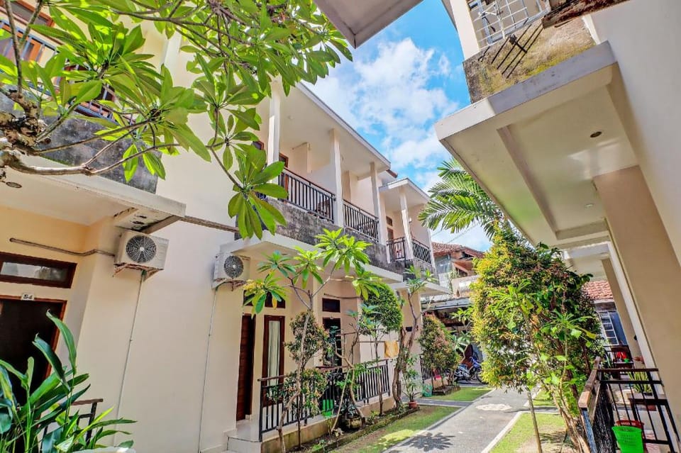 OYO 92017 Sari Agung Hotel Hotel in Kuta