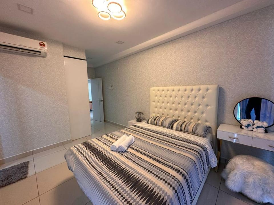 Modern Family 3BR House@KSL Residence Apartment in Johor Bahru