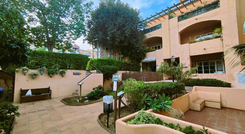Sage Palm Apartment Apartment in Sitio de Calahonda