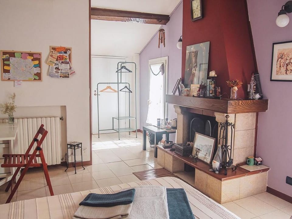 Stanza con bagno privato, ingresso indipendente Apartment in Bologna
