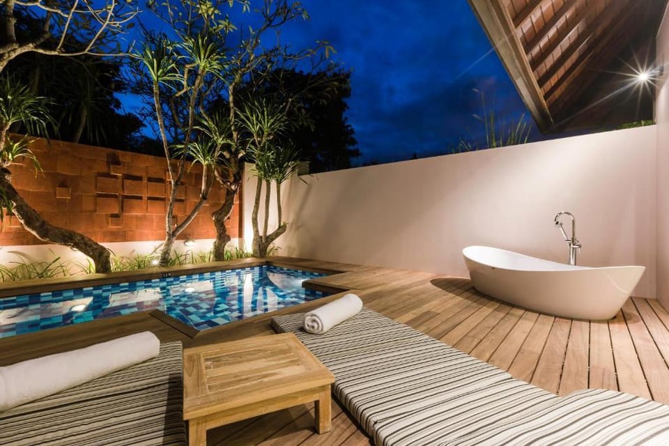 Veslony 1 BR Private pool Villa  Villa in Kuta