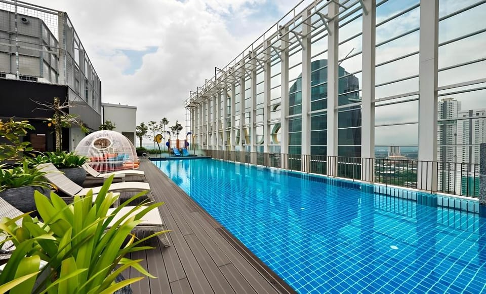 Suasana Nana Suites Hotel in Johor Bahru