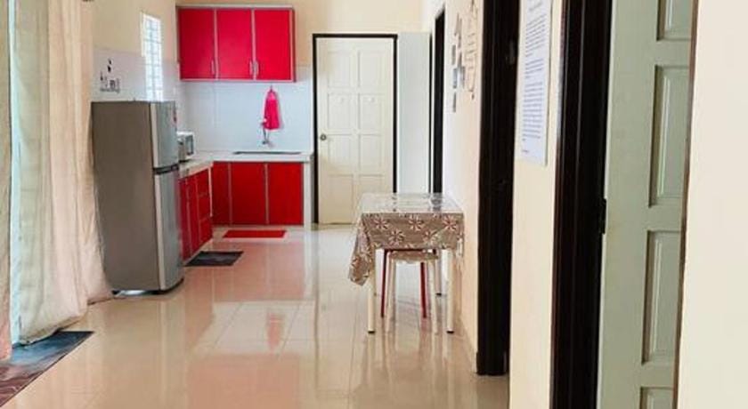 Homestay Langkawi Guesthouse 3 Bedrooms Vacation rental in Kedah