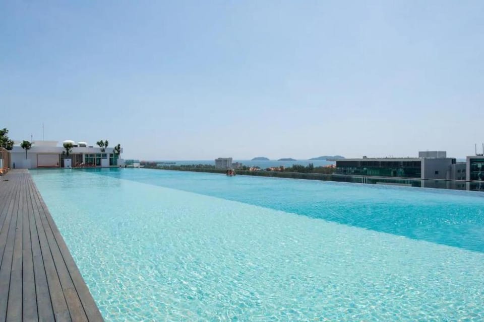 SUTERA AVENUE WT POOL OPP IMAGO 4BR 12-14px 【31C】 Apartment in Kota Kinabalu