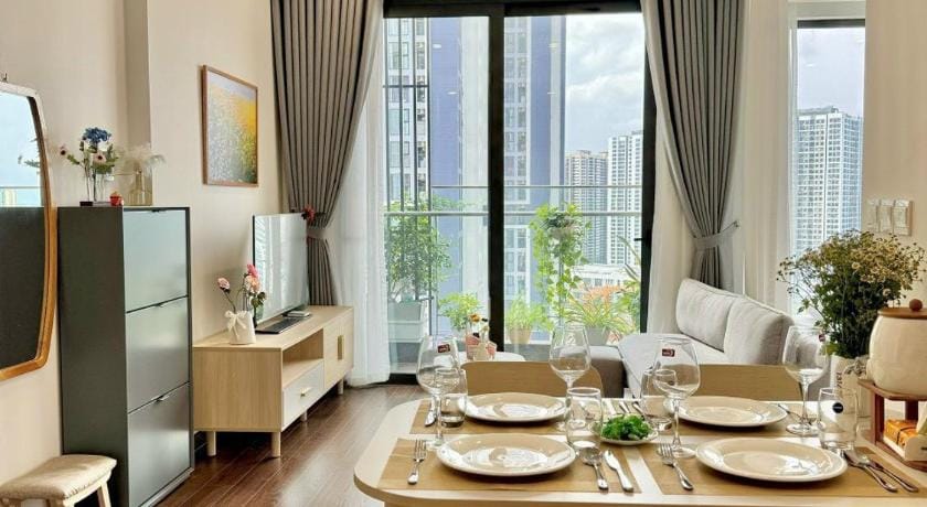 Luxury Apartment at Vinhomes Smart City Hotel in Laos