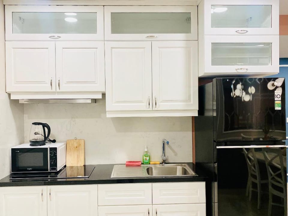 Premium Cozy 2bedroom Condotel D1 Next to Bui Vien Apartment in Ho Chi Minh City