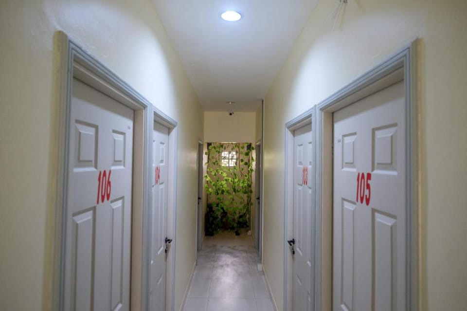 RedDoorz near Exit Tol Pekalongan Hotel in Indonesia