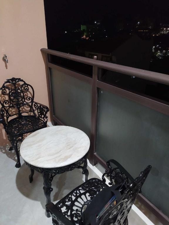 Megatower Residences 2 - Unit 6F-9 Vacation rental in Baguio