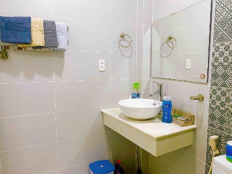 Nhà 3 phòng ngủ, có ban công, an ninh yên tĩnh Vacation rental in Ho Chi Minh City