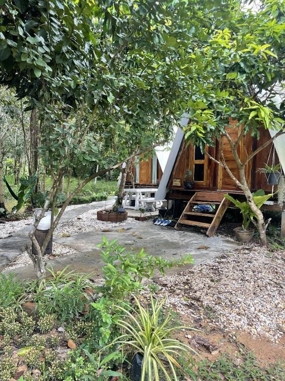 Baanraipoonwana Bannpakdee Vacation rental in Laos