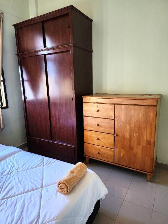 Batu ferringhi homestay 3R2B 5PAX Apartment in Batu Ferringhi, Penang, Malaysia