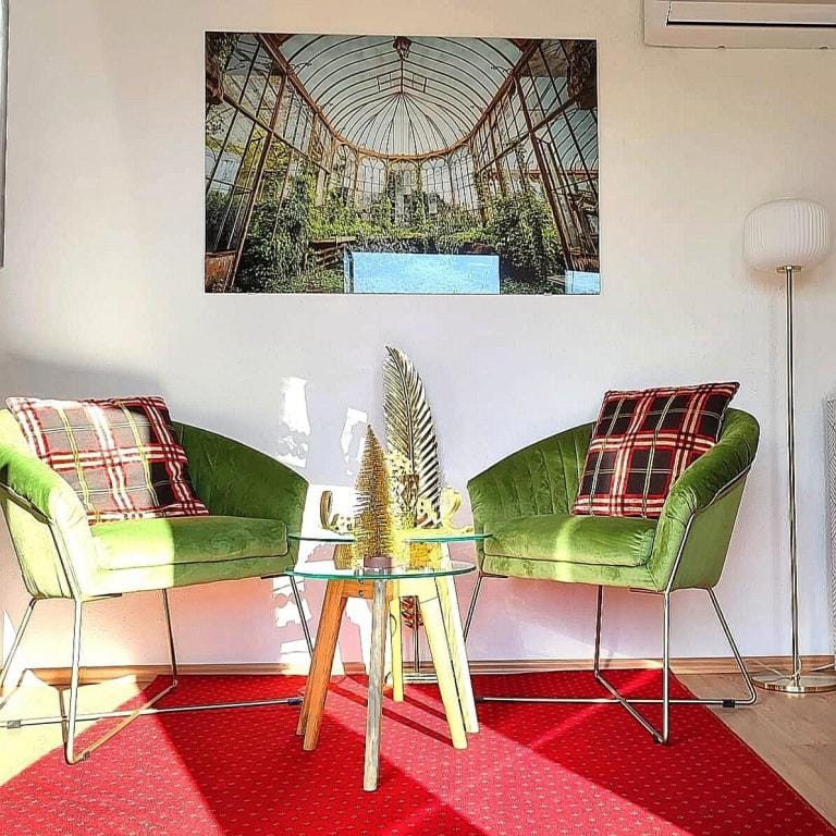 Superior Tinyhaus mit Klima und Terasse Vacation rental in Hungary