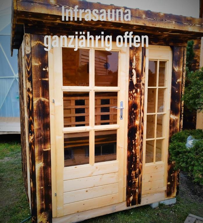 Superior Tinyhaus mit Klima und Terasse Vacation rental in Hungary