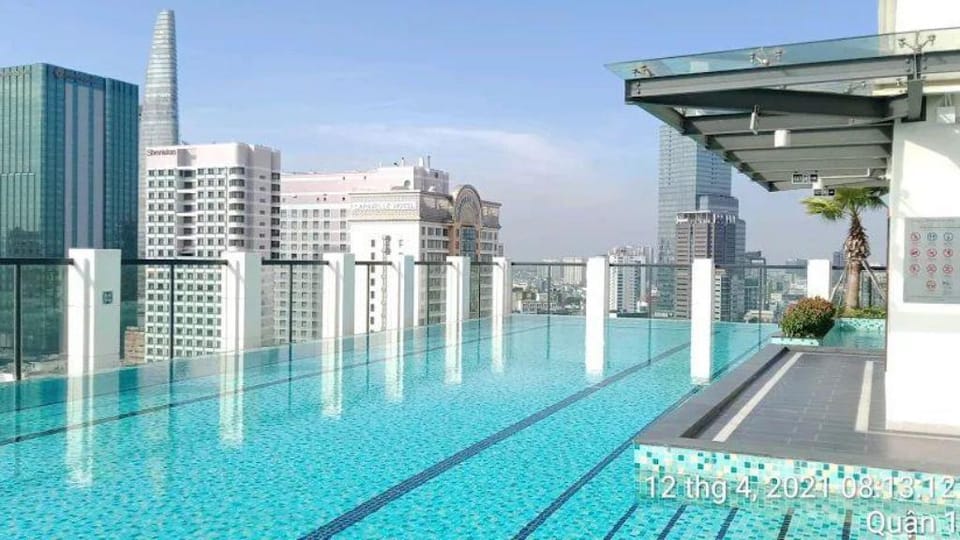 The Rixx Boutique- Opera House- SmartTV65in - pool Vacation rental in Ho Chi Minh City