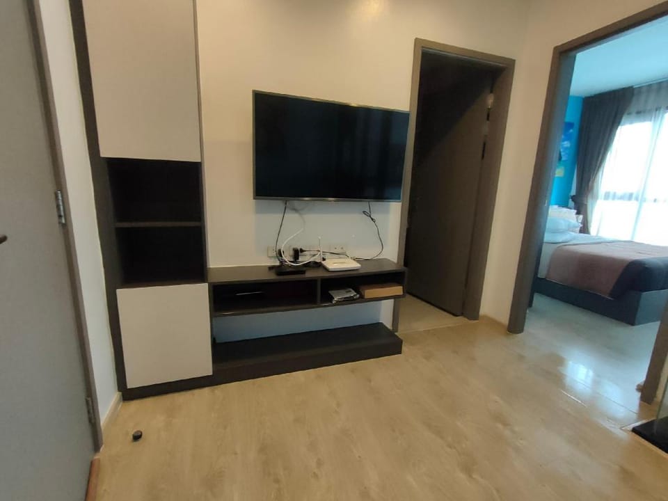 Central Pattaya Near Hilton 1 Br Poolseaview 8 Apartment in Pattaya City