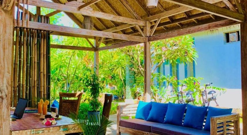 Oasis Villas Hotel in Pemenang