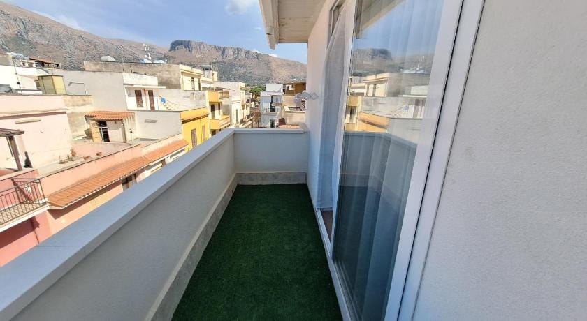 Domus casa vacanze Levante Apartment in Terrasini
