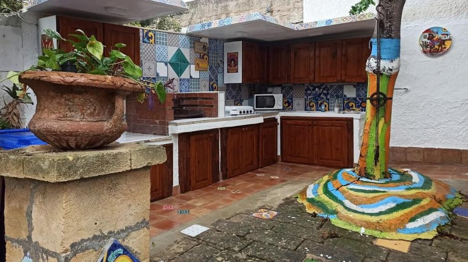 Orange Rock- Casa con Piscina - 3 Camere - 3 Bagni Vacation rental in Marsala
