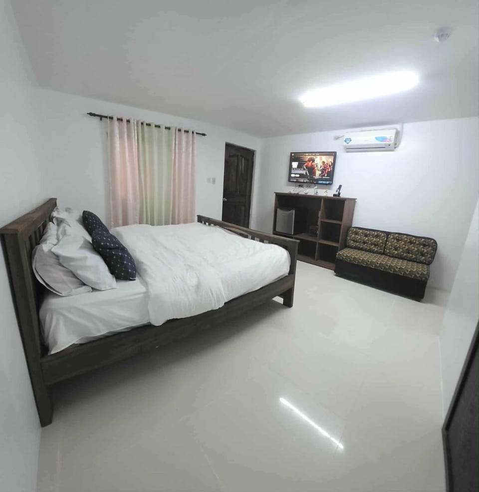 wombats beach resort,hotel, bar and restaurant Hotel in Olongapo