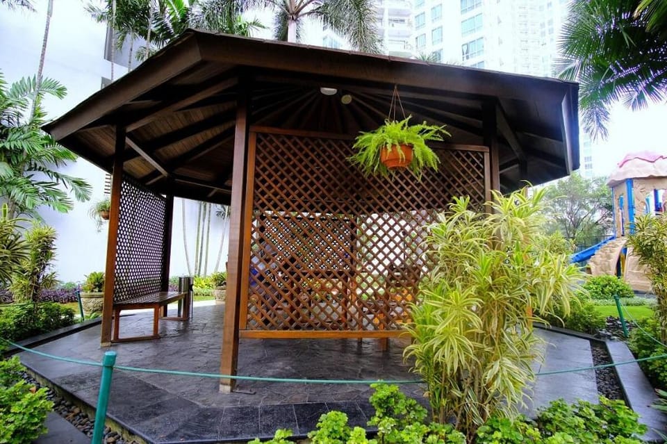 Nice Perfect stay near Kota Kasablanka Kuningan Vacation rental in South Jakarta City