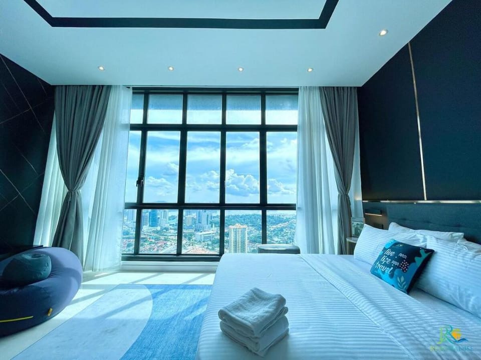 Hiyo Suite • Sky88 @ Studio 4Pax Bathtub near CIQ Vacation rental in Johor Bahru