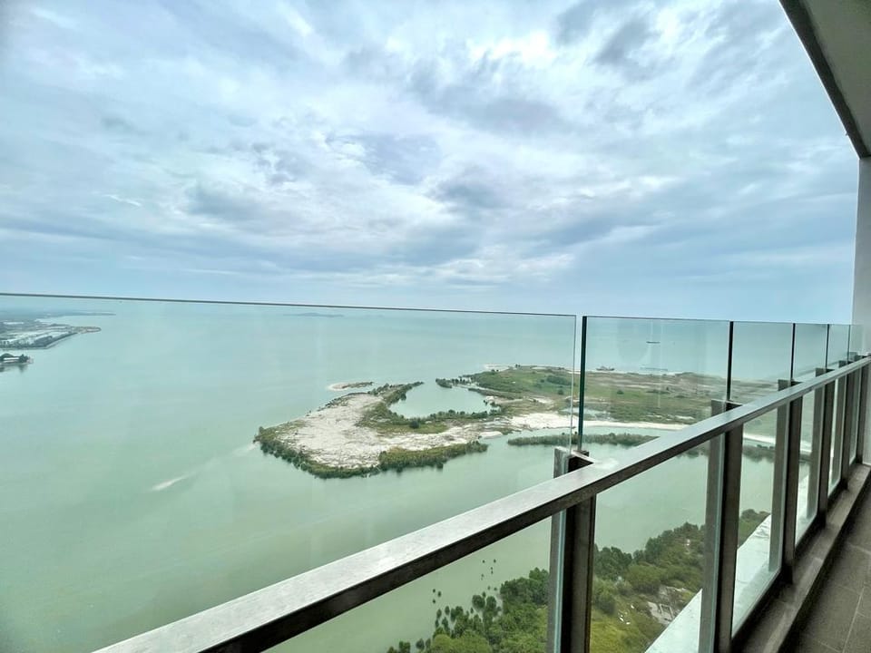 Silverscape.Res | Seaview | 5pax Vacation rental in Malacca