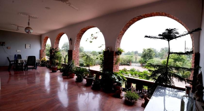 Lalita Home Stay Hotel in Uttar Pradesh