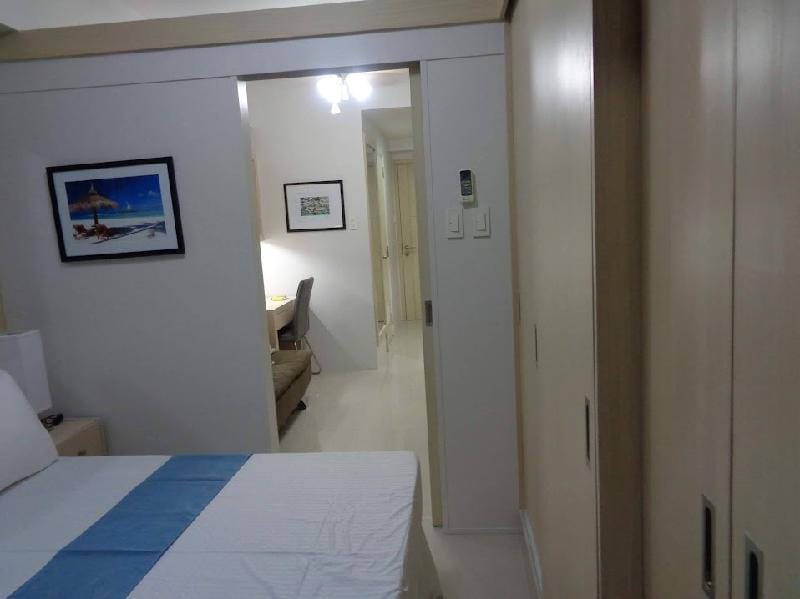 Sea Residences Condohotel Apartment in Pasay