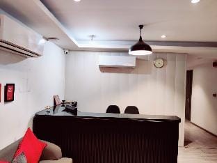 Hotel Grand Tashree Apartment in Gurugram