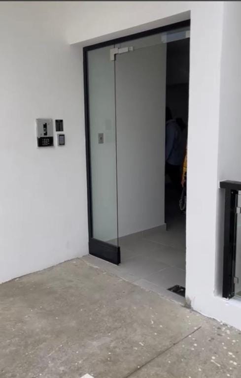 Confidence Luxurious Apartment. Gym / Pool / WIFI. Apartment in Santiago de los Caballeros