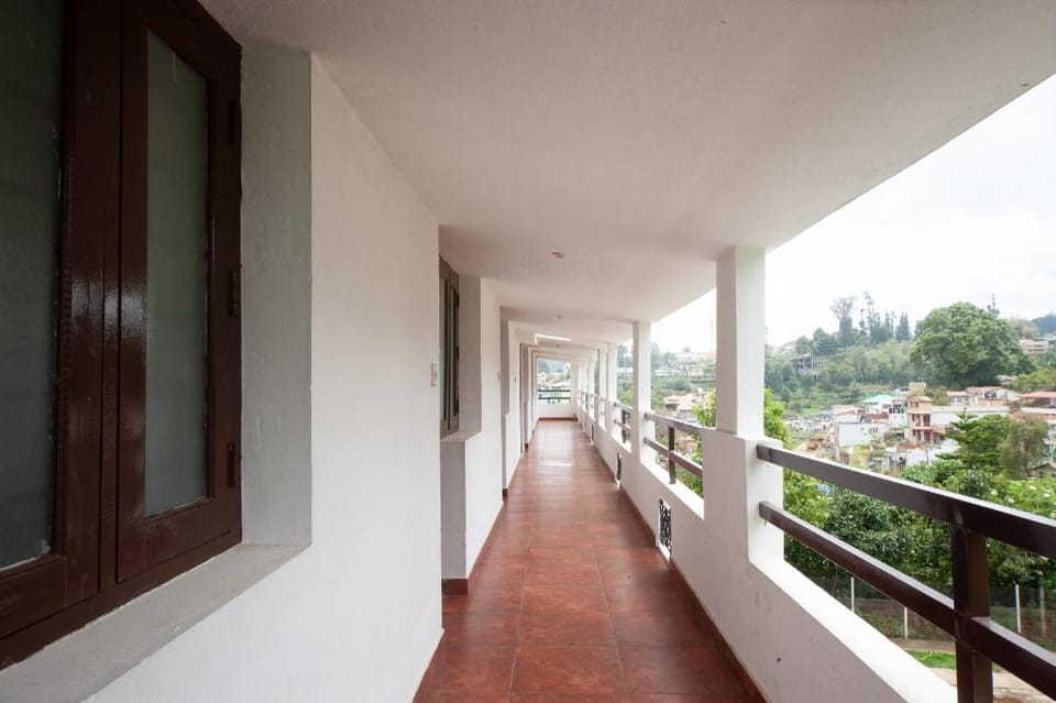 Hotel O by OYO RGP Residency Kodaikanal lake Hotel in Kodaikanal