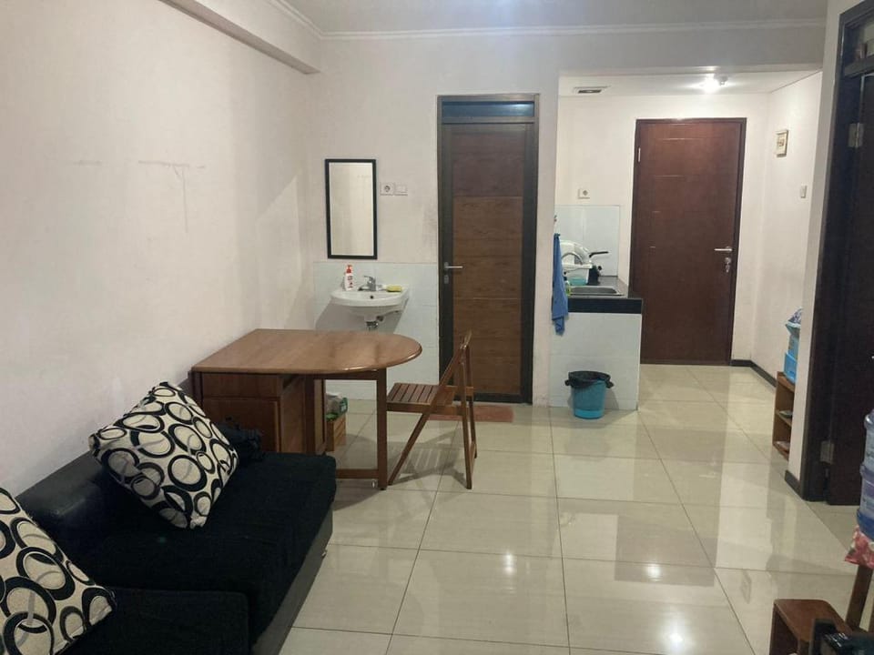 Apartment 2 BR Gateway Pasteur  Unit Topaz C Apartment in Bandung
